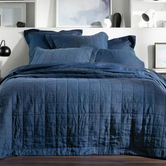 Navy Box Quiltet sengeteppe Stone Washed Quilt Sett
